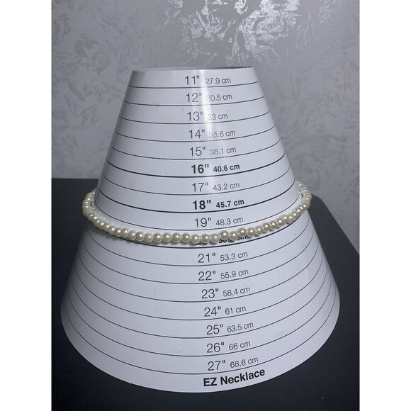 Vintage Faux Pearl Necklace With Gold-Tone Clasp - Picture 2 of 5